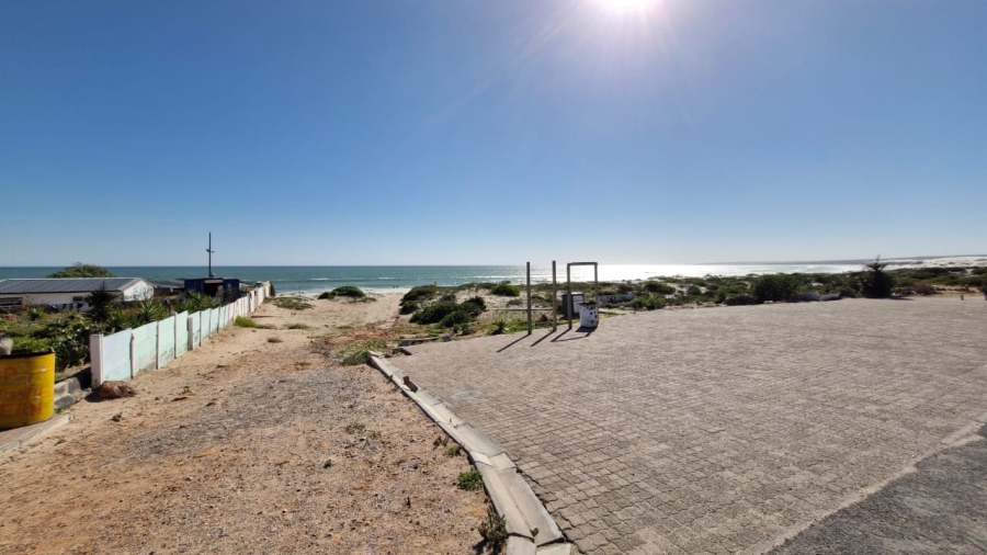 2 Bedroom Property for Sale in Elands Bay Western Cape